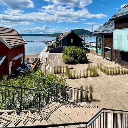 Waterfront Apartment, Balcony, Beach, Near Oslo Διαμέρισμα *