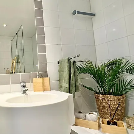 Waterfront Apartment, Balcony, Beach, Near Oslo Διαμέρισμα Askjer