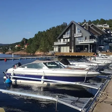 Waterfront Apartment, Balcony, Beach, Near Oslo Apartman