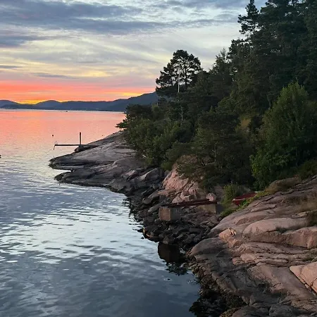 Waterfront Apartment, Balcony, Beach, Near Oslo Apartman *